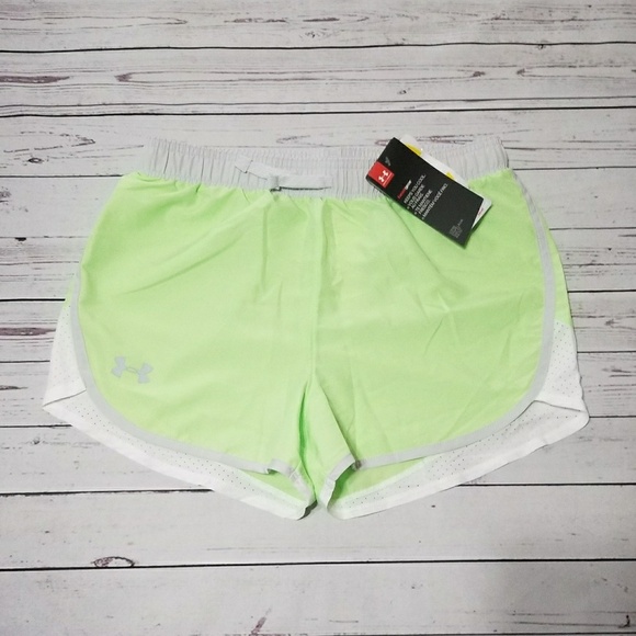 Under Armour Other - Under Armour Heat Gear Youth Girl's Shorts